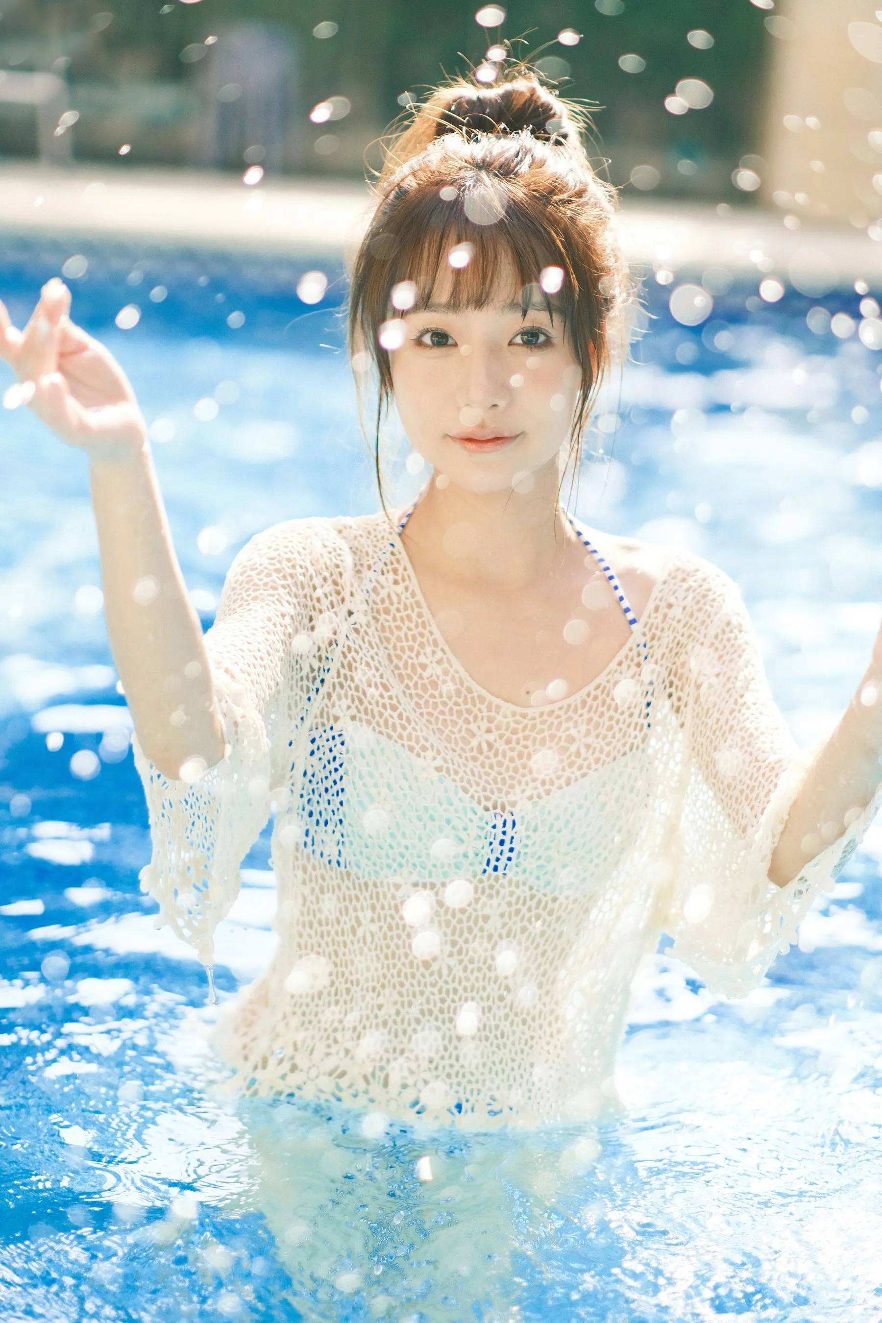 [YITUYU艺图语]2022.09.07 夏日泳池 温思儿vv [24P]插图7